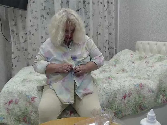 Alek-Sandra Image 16