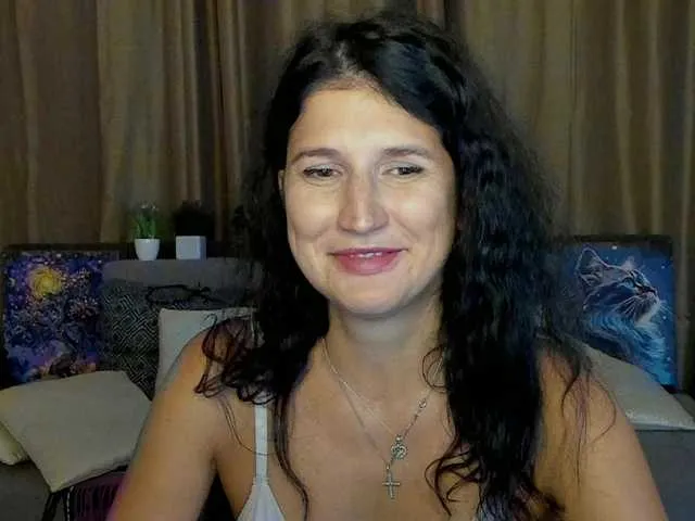 AliannaSoloKisses Image 11