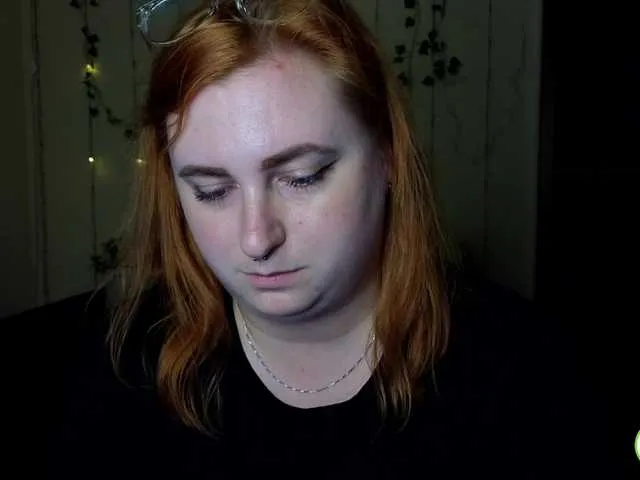 Aliciaredluv Image 9