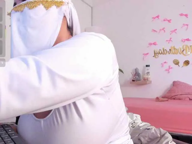 amina-hafssa Image 16