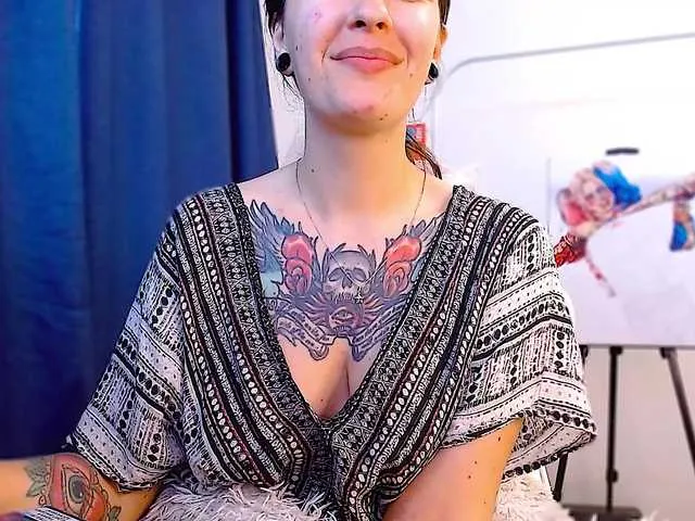 ann-mikele Image 3