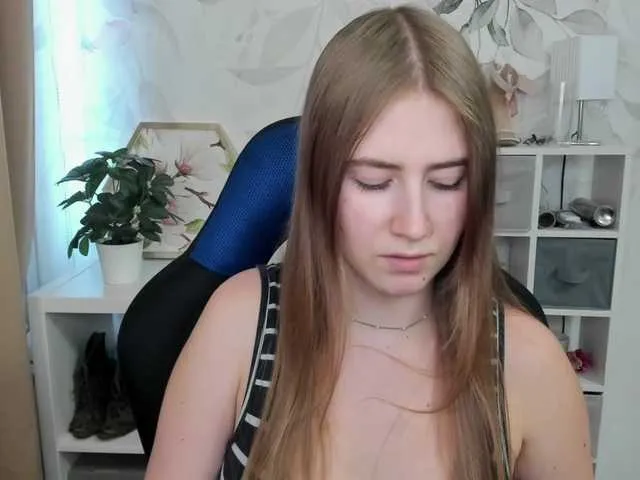 desireMegan Image 10