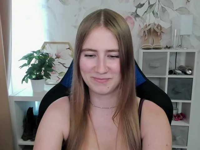 desireMegan Image 11