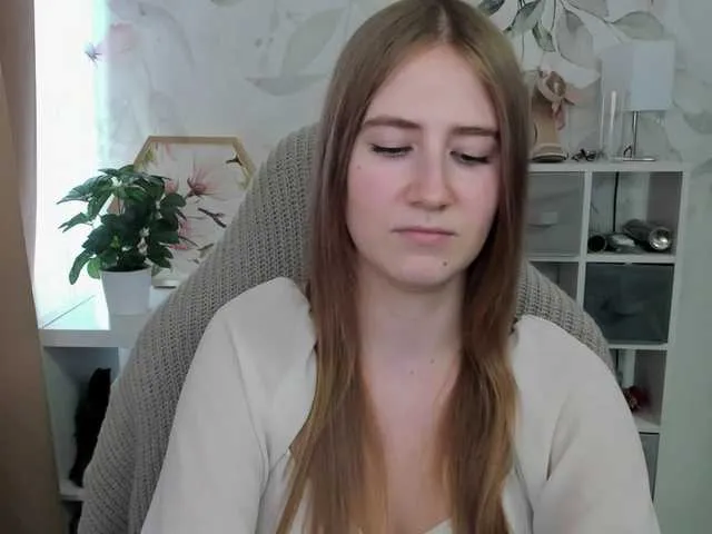 desireMegan Image 12