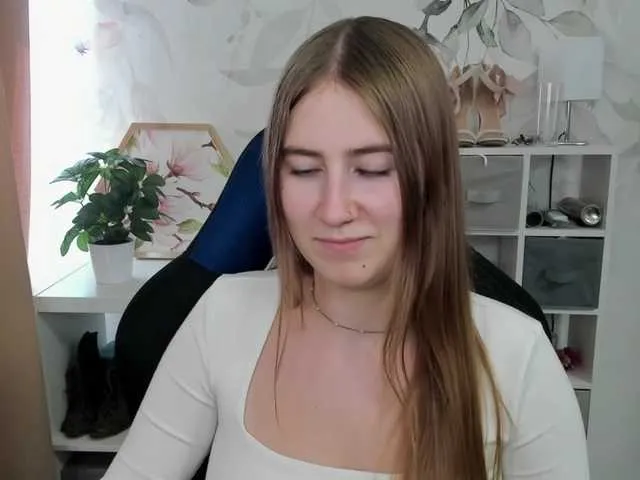 desireMegan Image 13