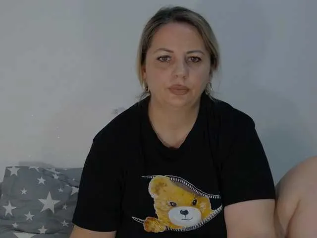 EllaSwan Image 18
