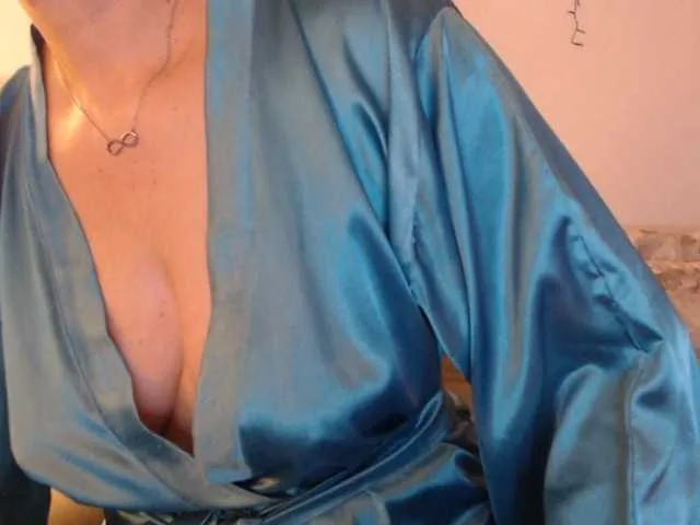 goodSnowQueen Image 8