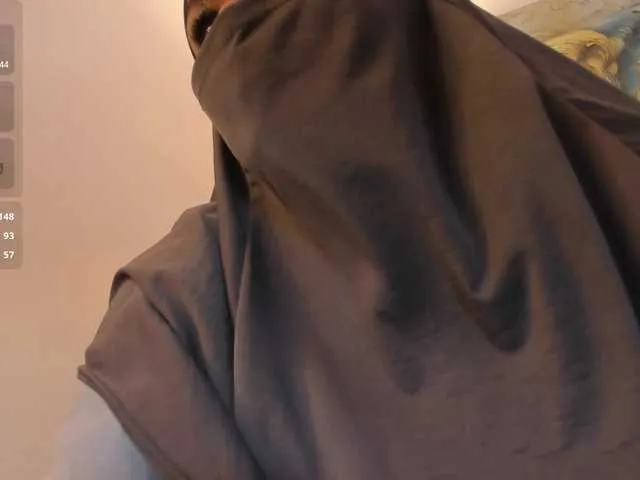 Layla-arabelle's Thumb Image