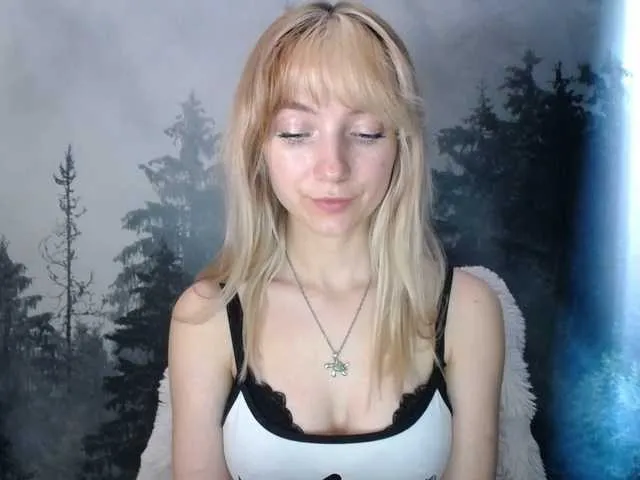 LuciaLovely Image 10