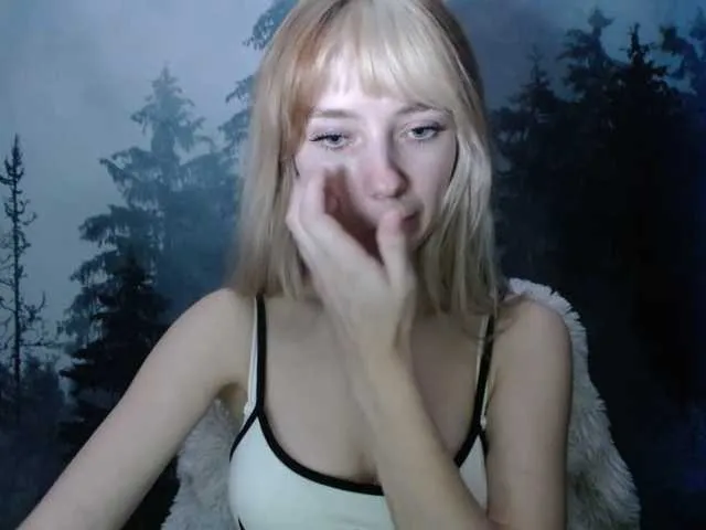 LuciaLovely Image 12