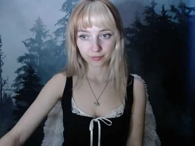 LuciaLovely Image 13