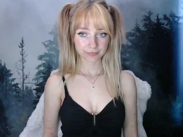 LuciaLovely Image 7