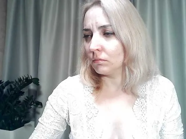 mariska-kiska Image 15