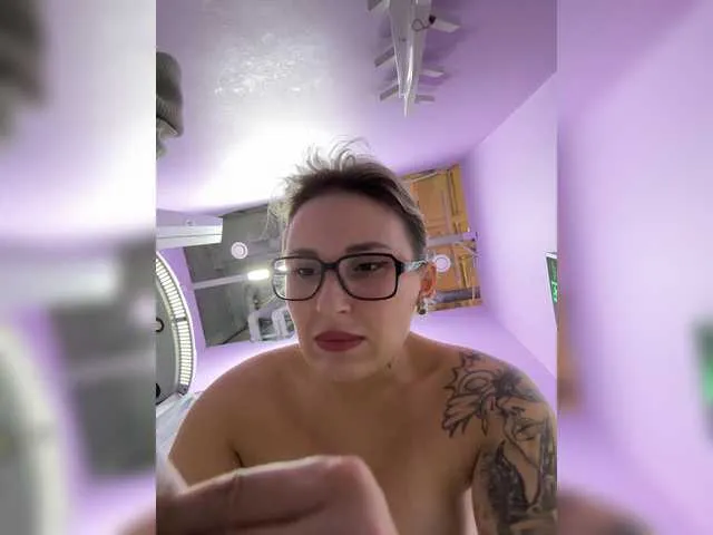 Miss-Fetish Image 12
