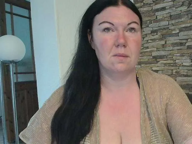 p6w-official Image 3