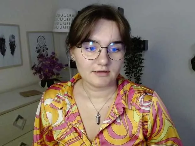 perfectJulie Image 17
