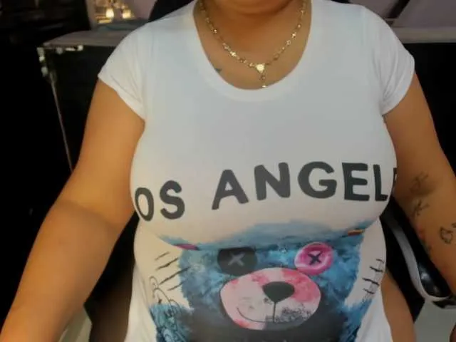 RachelleWoods69 Image 18