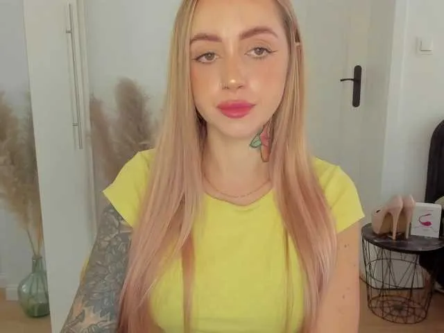SEXYcoralie Image 17