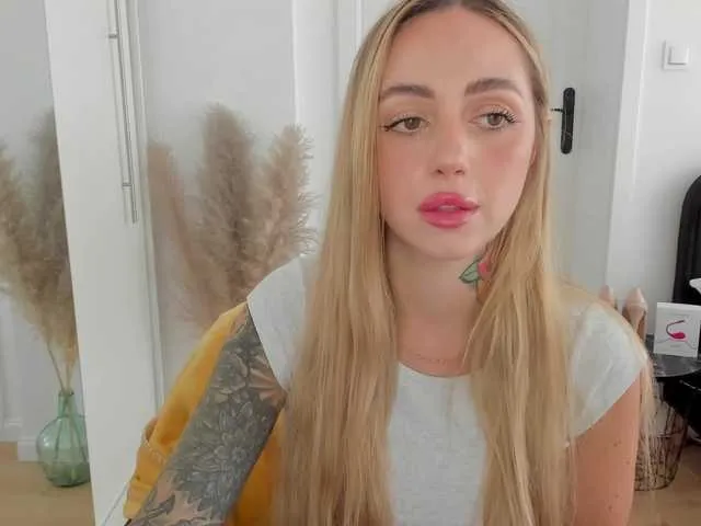 SEXYcoralie Image 6
