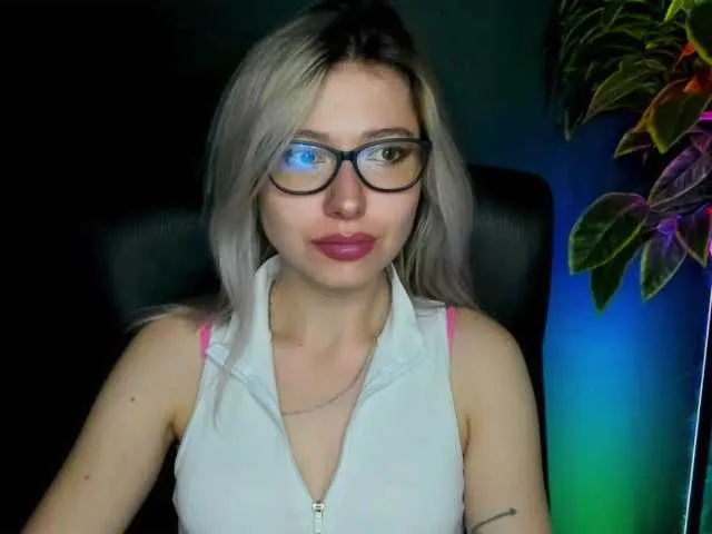 xxHeidiLove Image 17