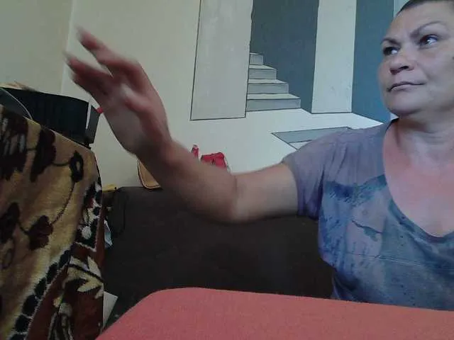 YasminaGeil Image 15