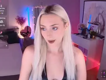 7loren_wood7 Image 8