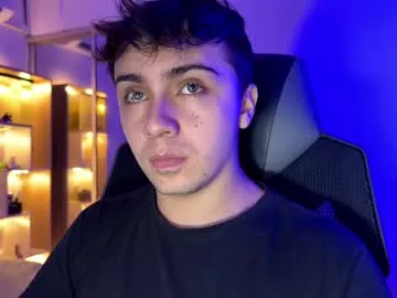 aron__cooper Image 10