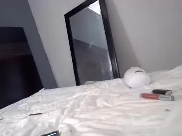 ashmomo's Thumb Image