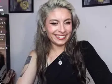 brianna_smoke Image 9