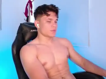 chris_argent Image 8