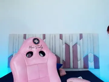 cloe_stanfort Image 16