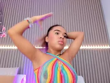 coralineross_ Image 19