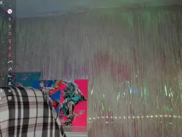 cryptobjgirlv2's Thumb Image