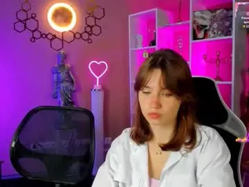 helli_belli Image 13