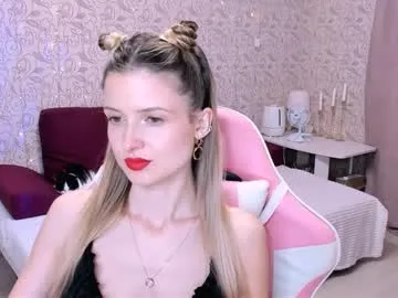 julie_flores Image 7