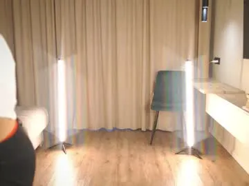 kissmesloww Image 5