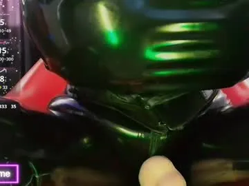 latex_rose_daniels Image 4