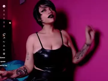 naturaltitss_ Image 2