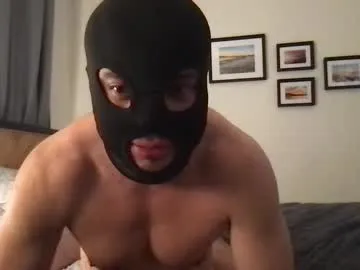 tongueudeep1 Image 8