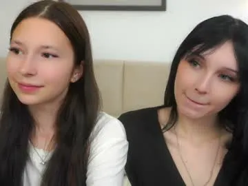 vivid_girls Image 5